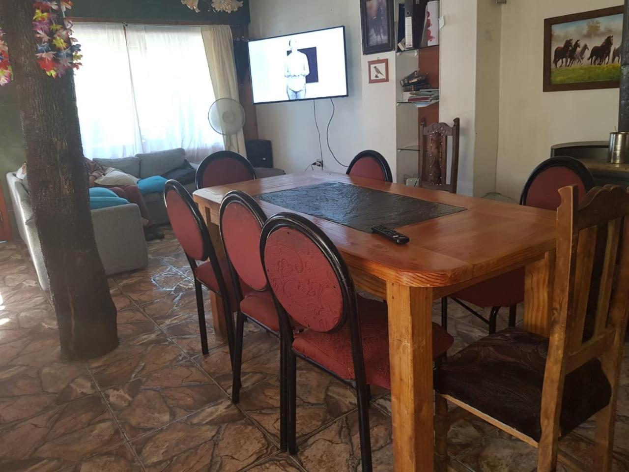 Hostal Maitahue Pucón Buitenkant foto